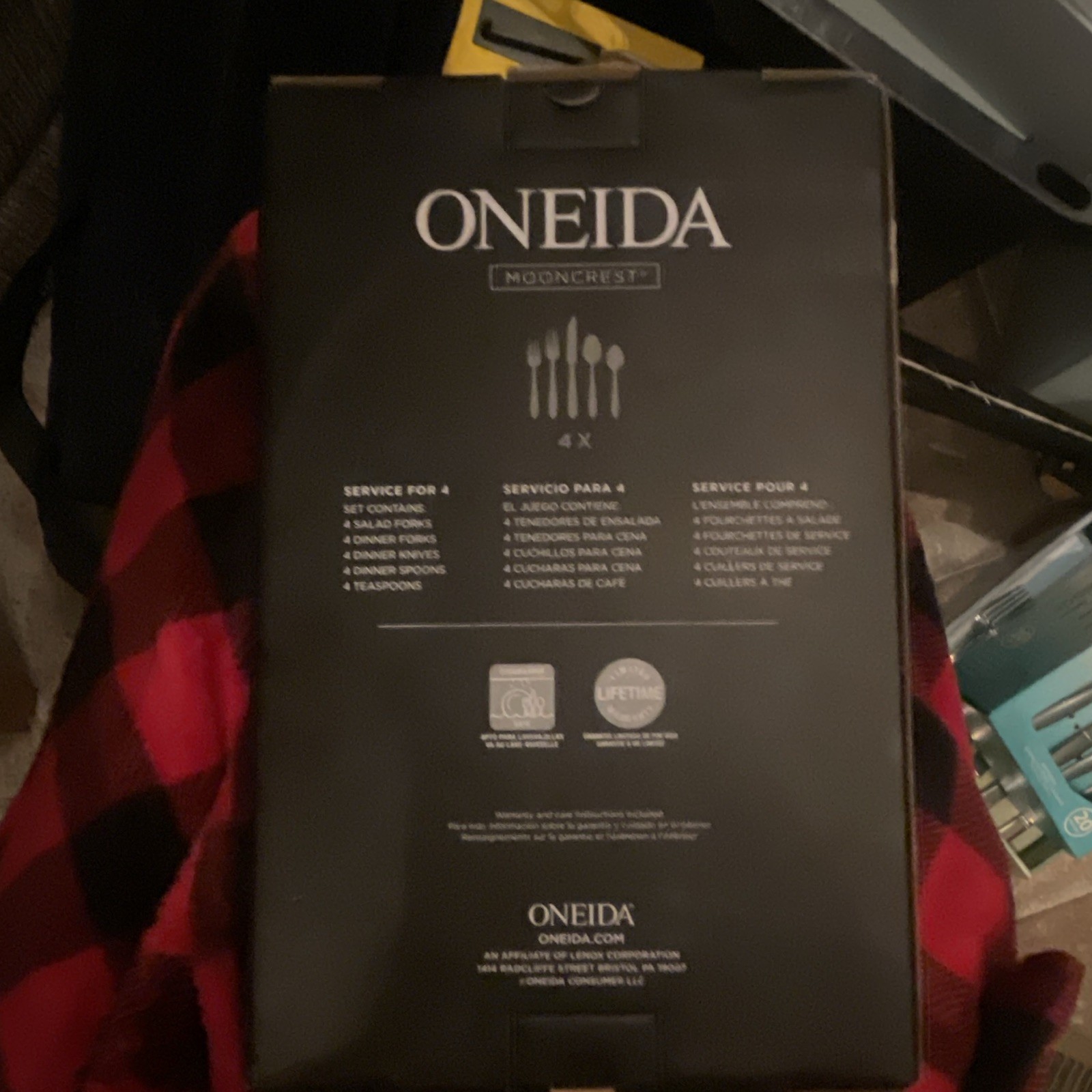ONEIDA Mooncrest Silver 20pc Stainless Steel Flatware Set Dishwasher Safe Svc 4 gallery