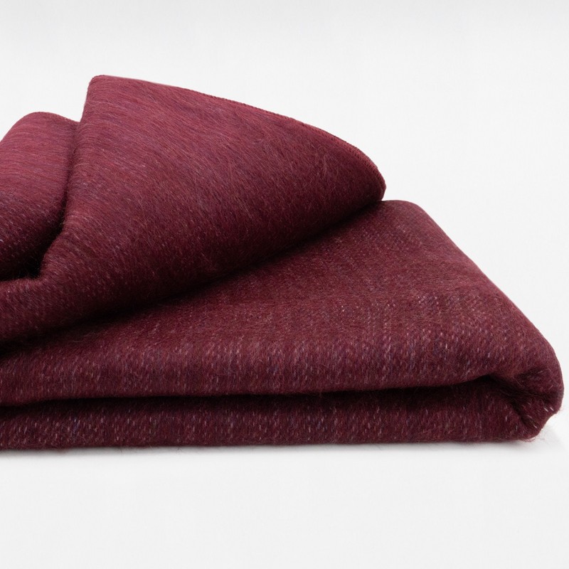 DOUBLE DENSITY ALPACA WOOL BLANKET THROW | QUEEN SIZE | SOFT&WARM BURGUNDY WINE gallery