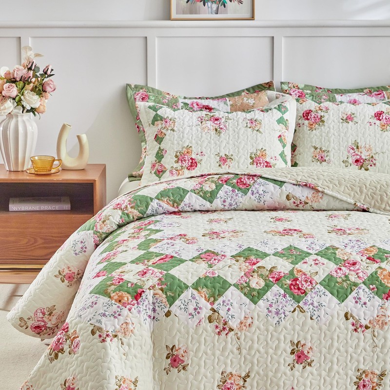 Patchwork Quilt Set Queen Size,3 Pieces Pink Cream Green Floral Plaid Reversi... gallery