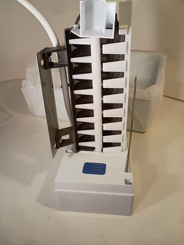 New Midea IM1900MD Automatic Ice Maker for Top Mount Refrigerators gallery