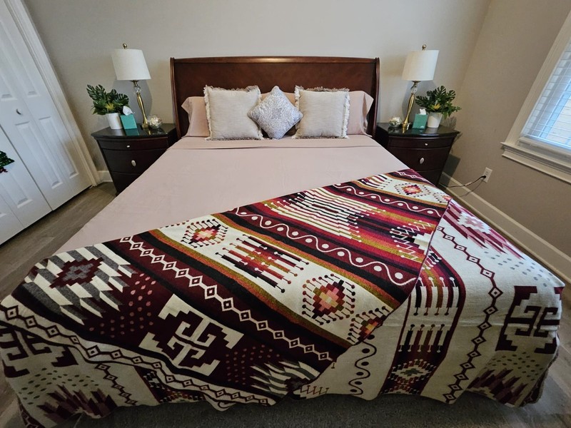 EXTRA LARGE, REVERSIBLE, ALPACA WOOL,MULTICOLOR BLANKET ECUADOR 74,8x91,33 in gallery