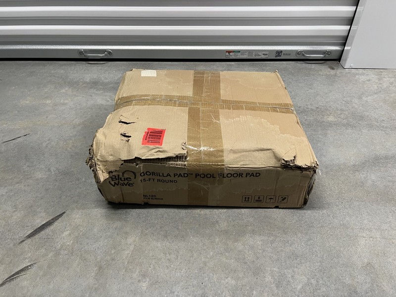 Blue Wave Gorilla Floor Padding 15 ft Round - NL120 OPEN BOX gallery