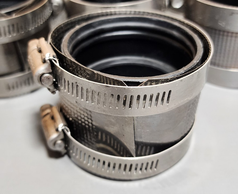 Everflow 2” No-Hub Coupling EF14200 (Qty 10) gallery