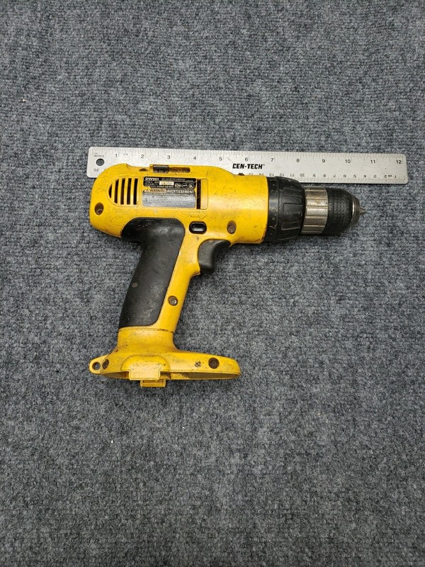 Dewalt DW991 3/8" Cordless Drill/Driver 14.4V Tool Only Used. Not Tested. Parts gallery