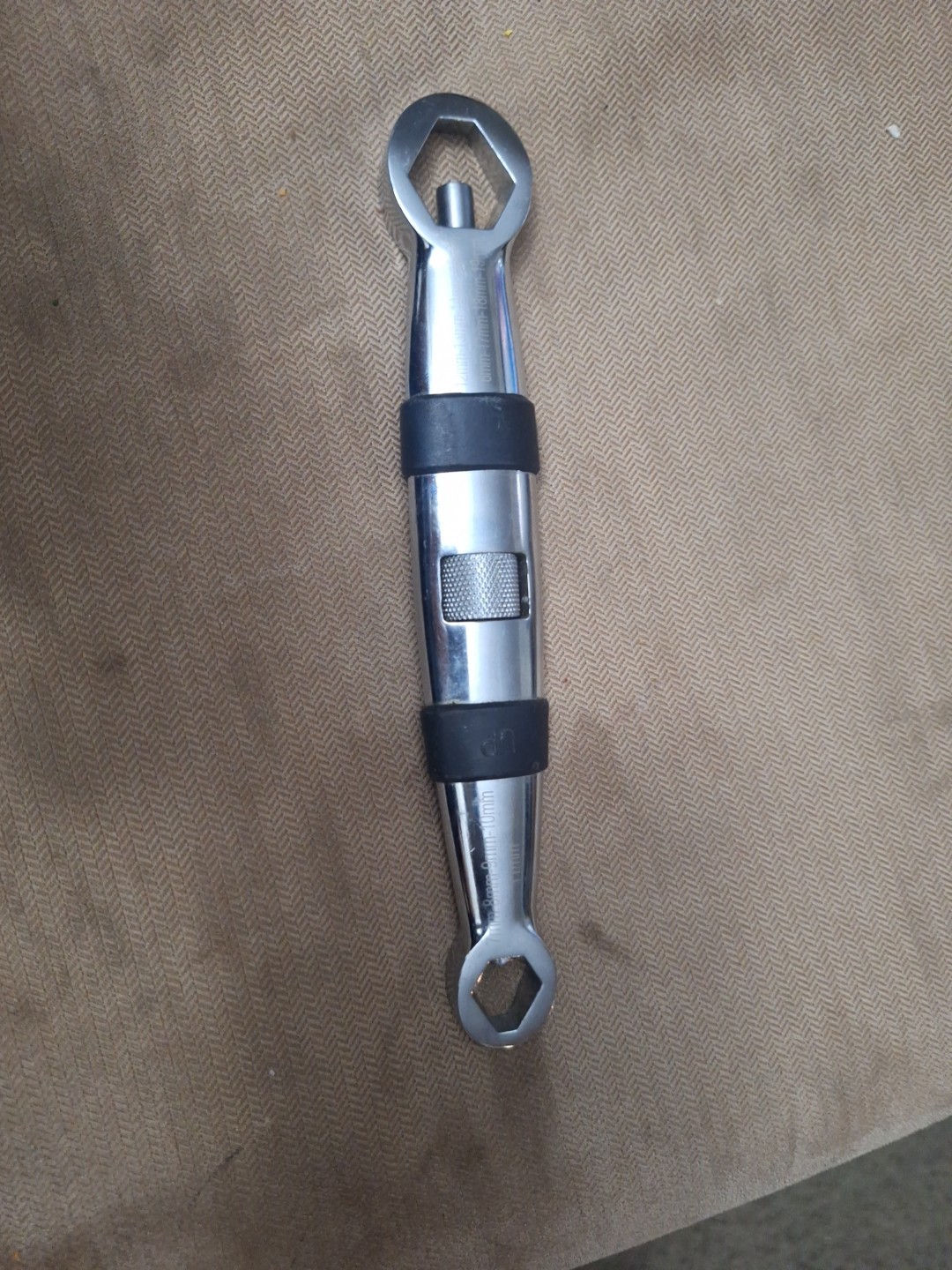 23 in 1 Multifunctional Flexible Wrench 7-19mm Adjustable Wrench, UEC gallery