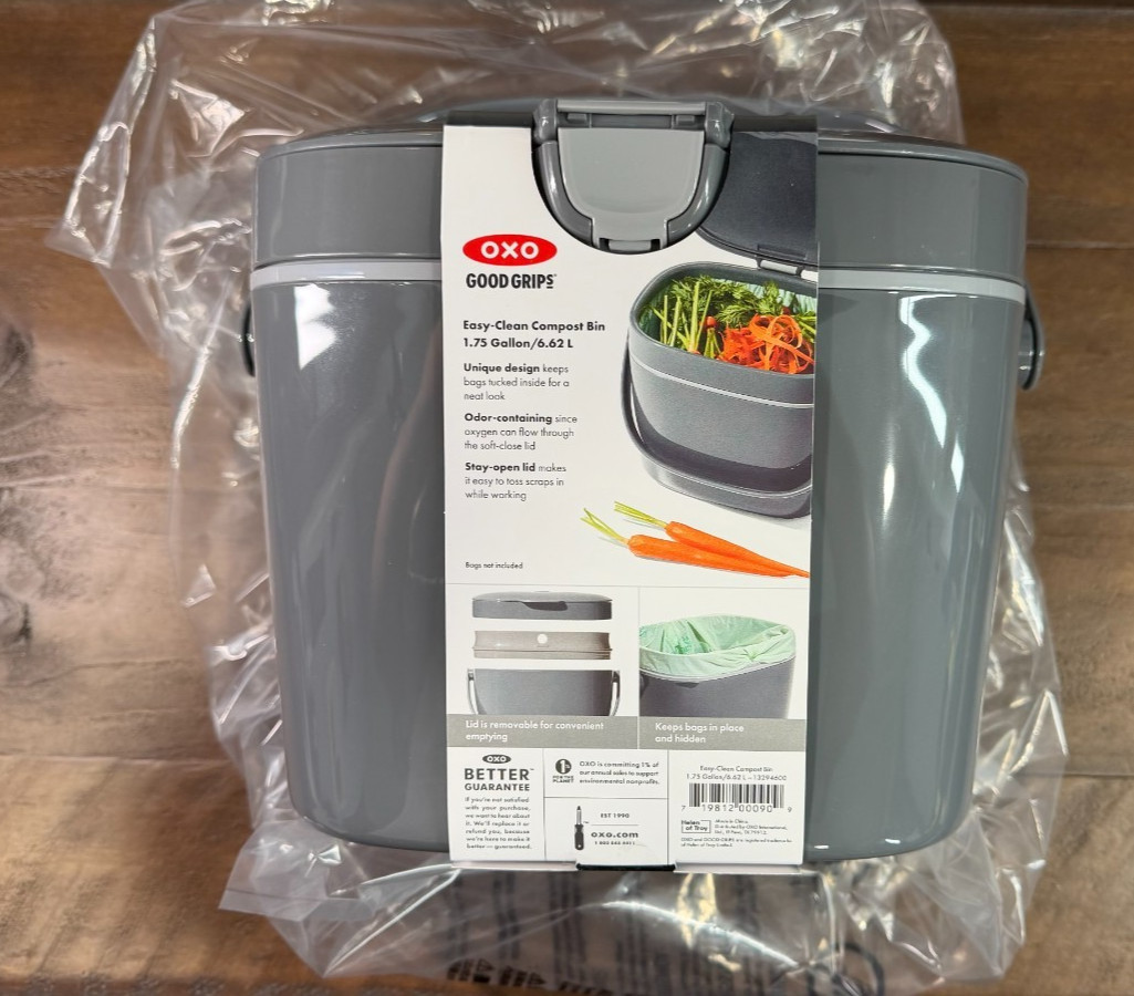 OXO Good Grips Kitchen Easy-Clean Compost Bin, 1.75-Gallon, Charcoal gallery