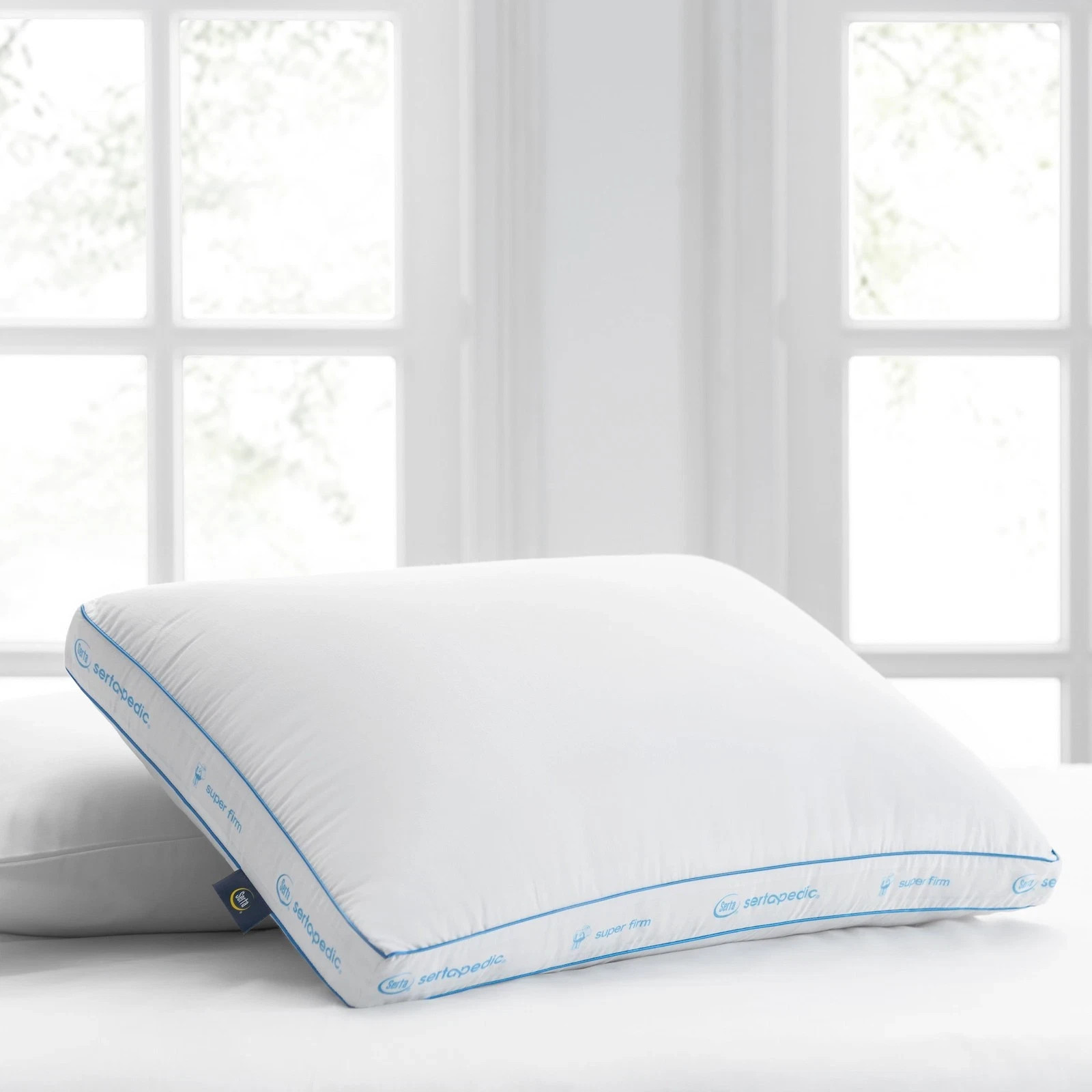 Sertapedic Extra Firm Standard/Queen Bed Pillow, Hypoallergenic gallery
