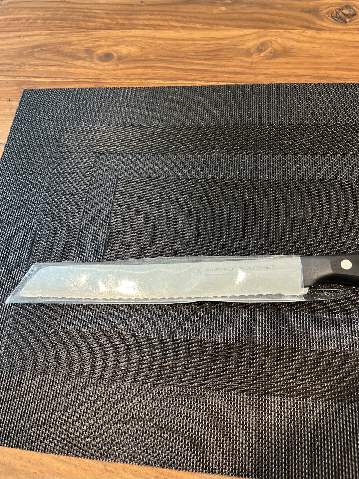 Wusthof Gourmet 21/20 - 8" Bread Slicing Knife Serrated Solingen Germany gallery