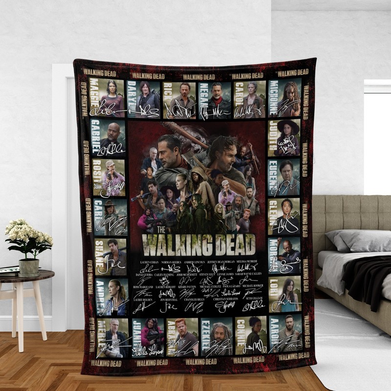 The Walking Dead Blanket Cast Signed Tribute Sherpa, Fleece Throw Horror Movie gallery