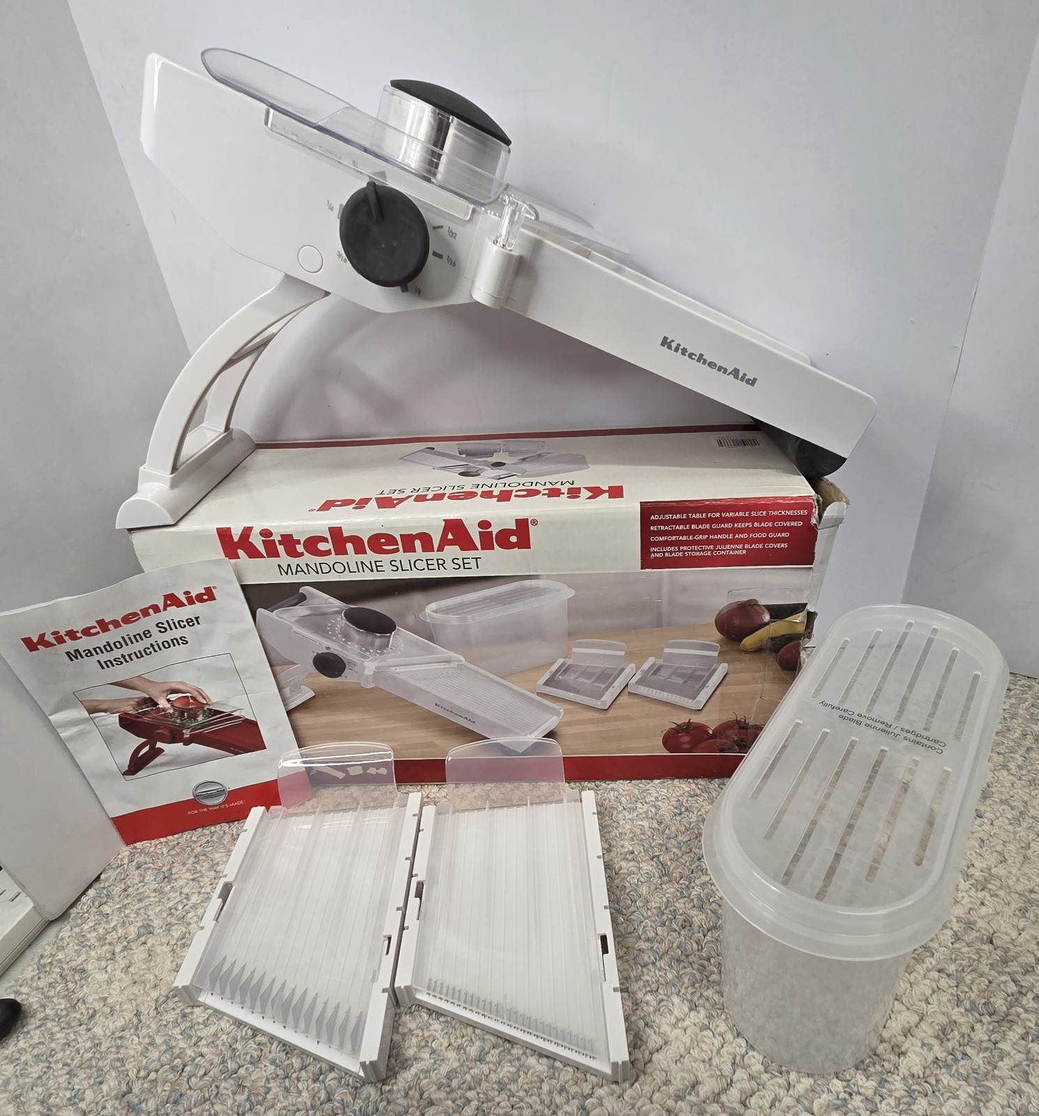 KITCHENAID 4 Piece White Mandoline Slicer Set gallery