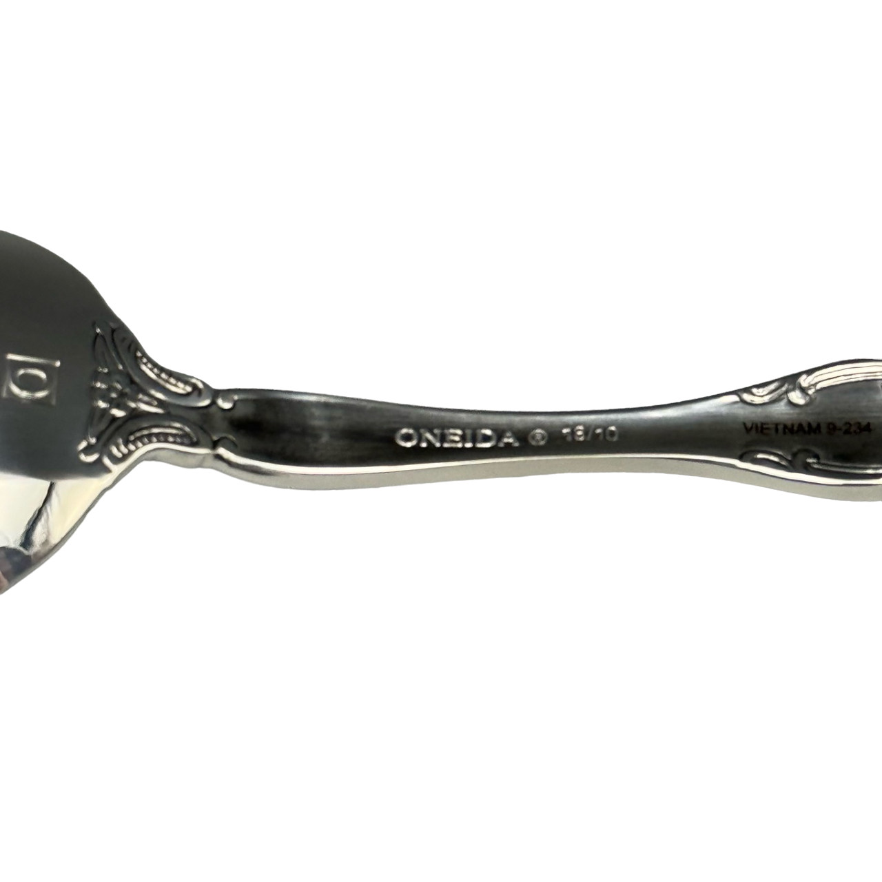 Oneida Michelangelo 18/10 Stainless Steel Round Bowl Soup Spoon (Set of Four) gallery