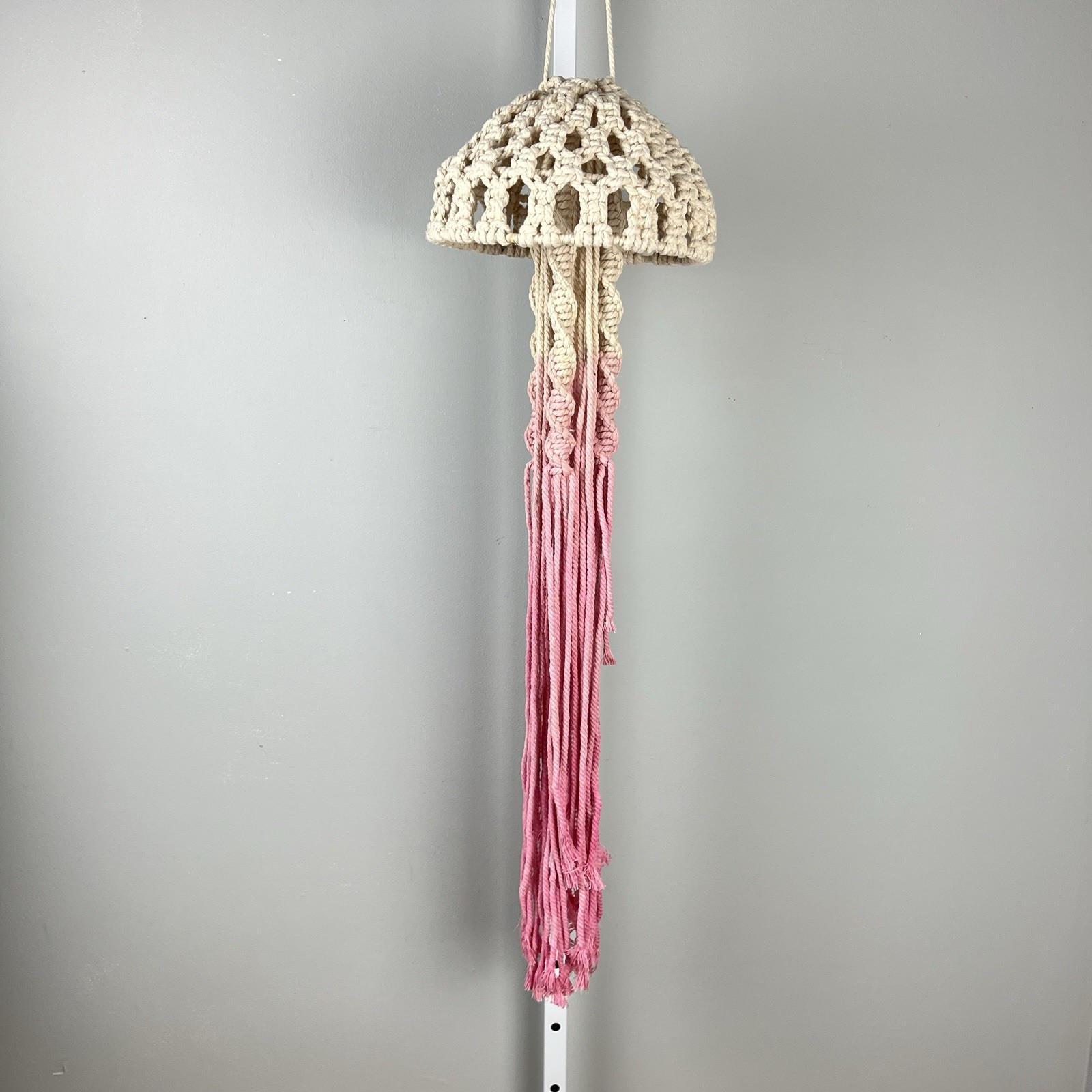 Hanging Macrame Jellyfish Pink Cream Fiber Art Boho Decor Ocean Sea Life 40" gallery