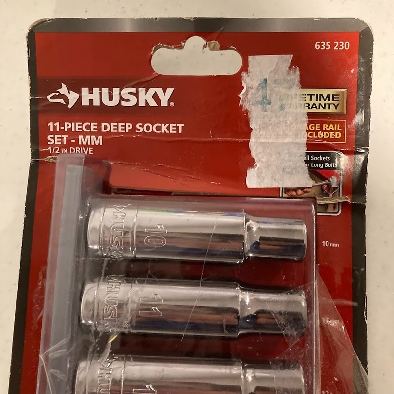 HUSKY 11-Piece DEEP Socket Set - MM 1/2 in DRIVE #635230 Open Box gallery