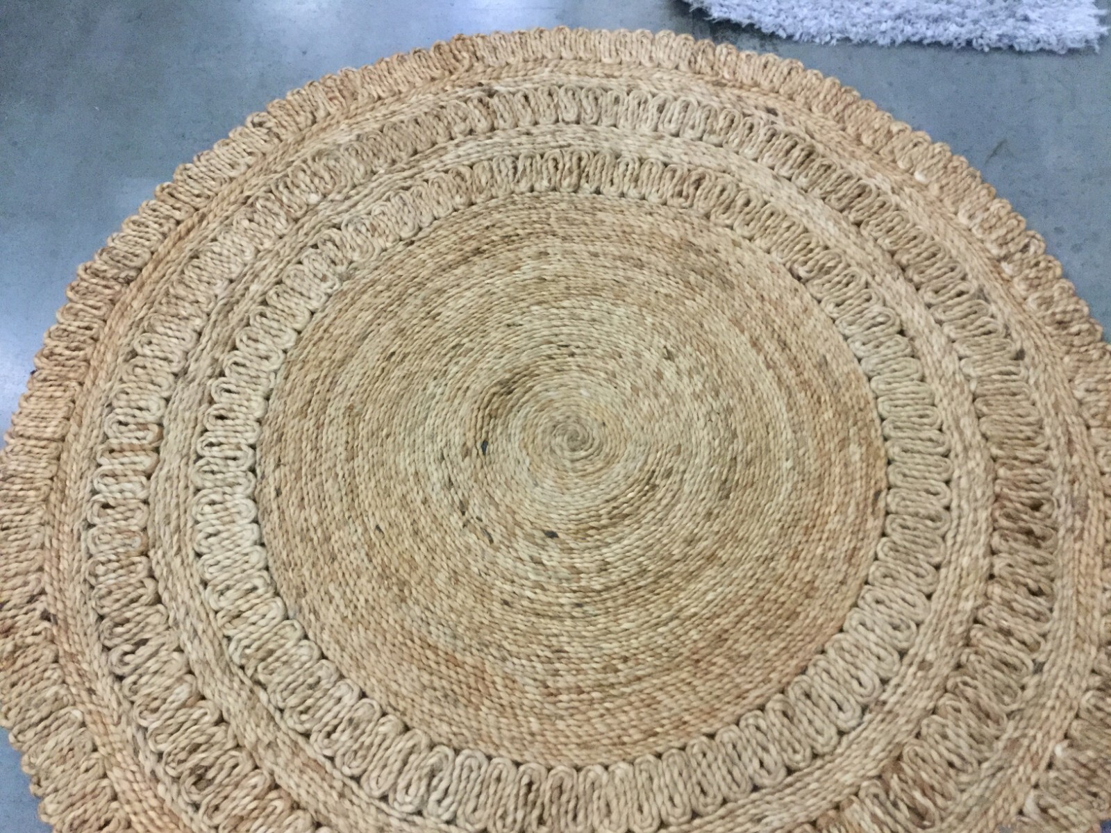 NATURAL 5' X 5' Round Broken Thread Rug, Reduced Price 1172652672 NF356A-5R gallery