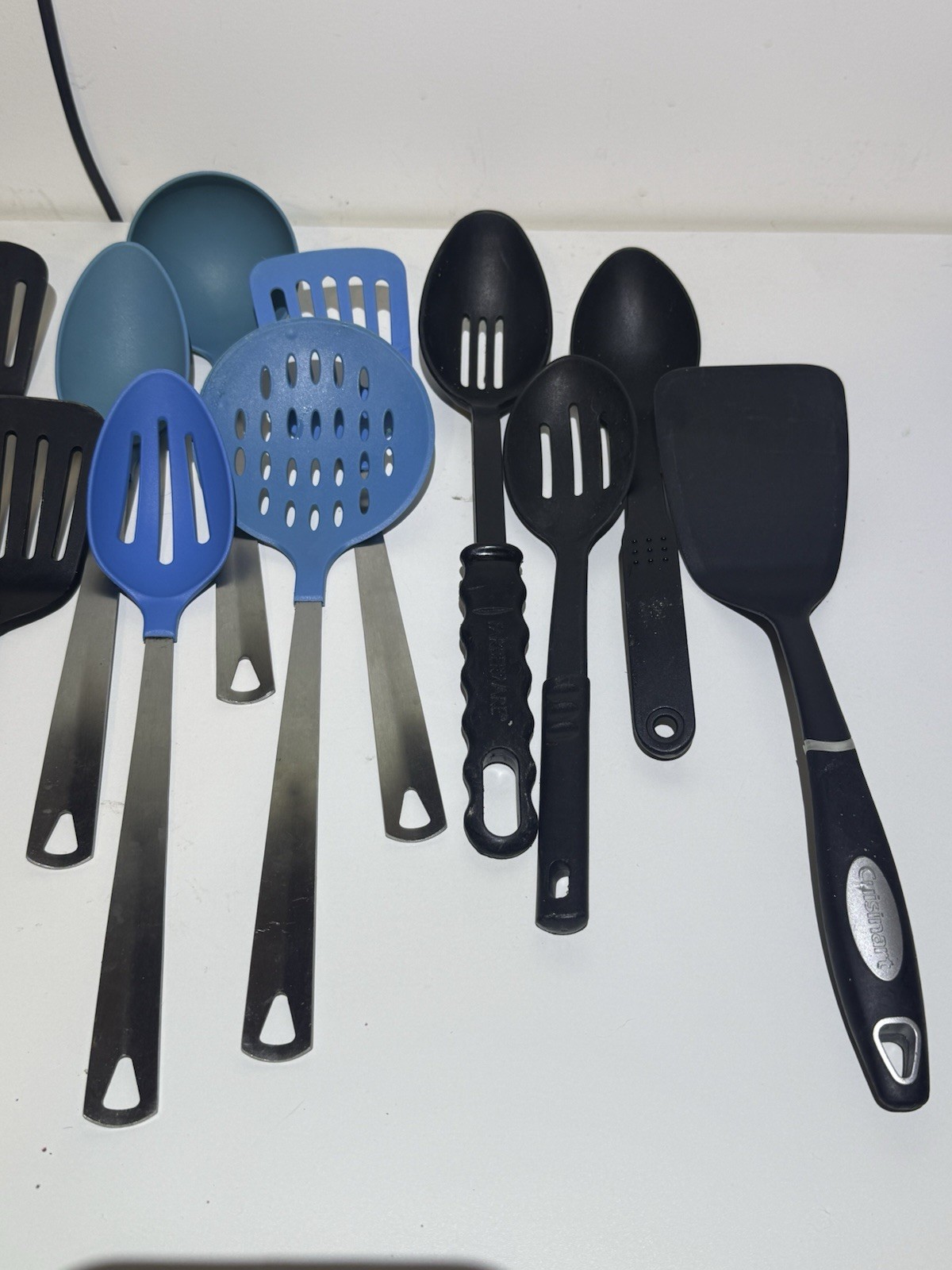 16 Piece Plastic/Metal Cooking Utensil Sets - spatulas, ladles, tongues, spoons gallery