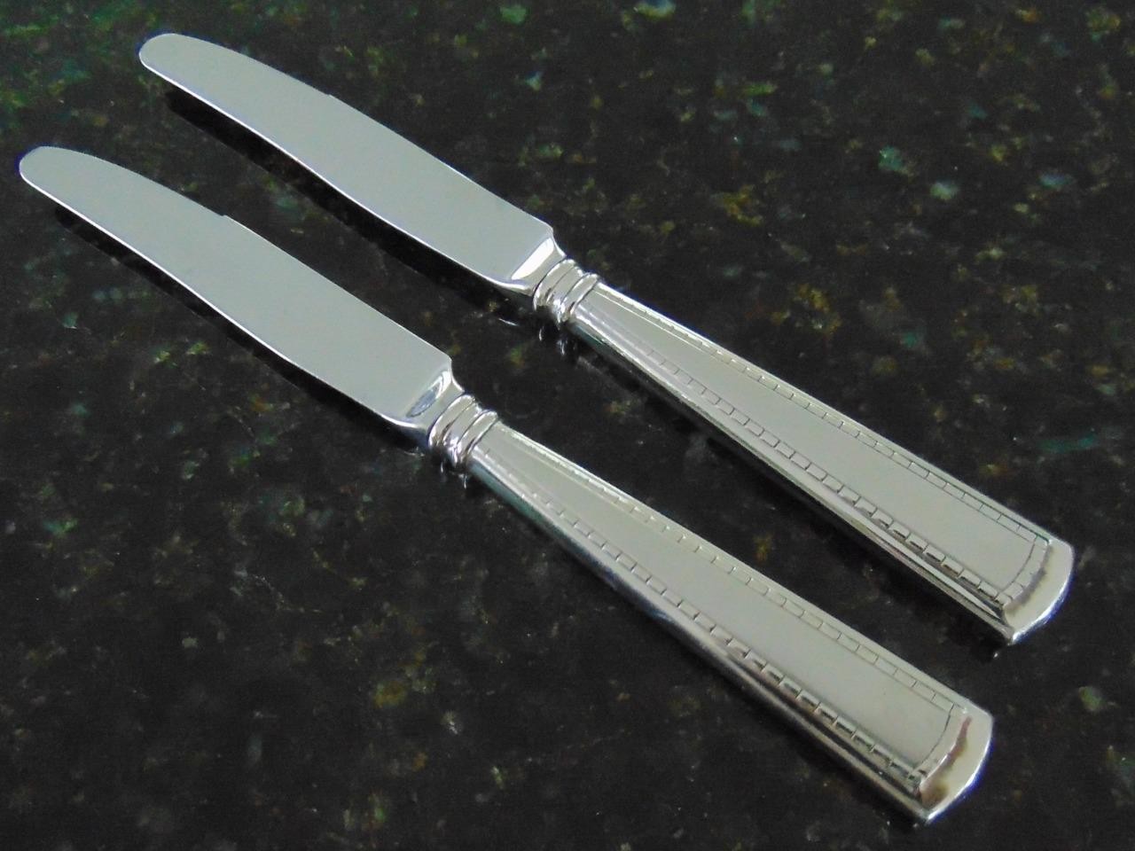 Oneida COUPLET Dinner Knife Lot 2 Knives 9 1/2 in gallery