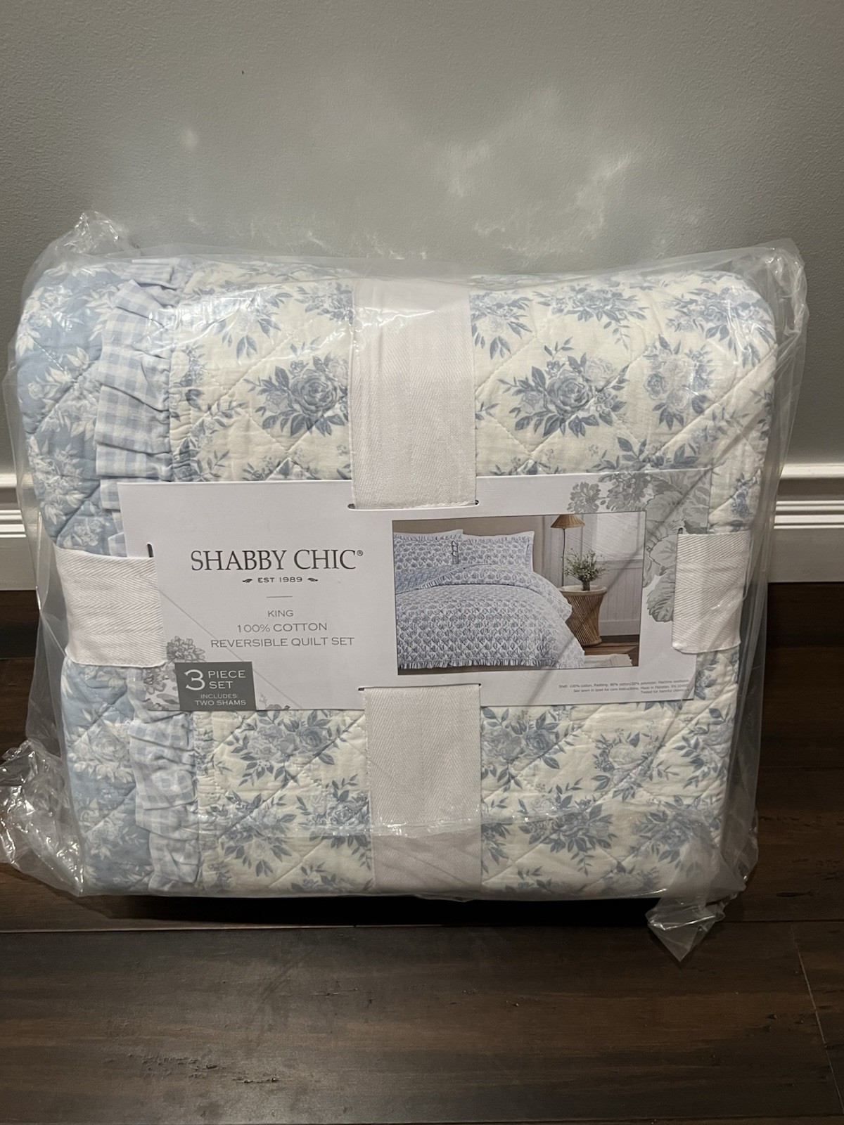 Shabby Chic King Reversible Quilted 3-Piece Quilt Set Blue White Floral Cotton gallery