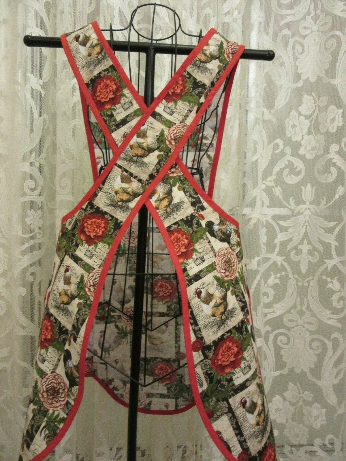 HANDMADE CRISS CROSS BACK APRON SIZE SMALL gallery