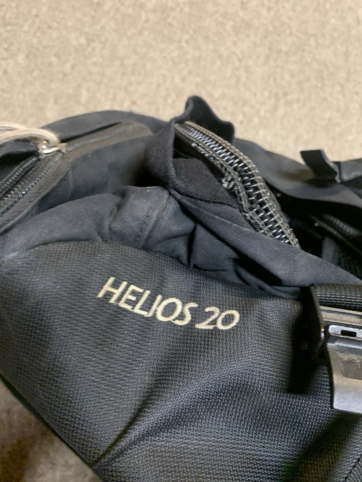 Osprey Black Helios 20 Backpack 2