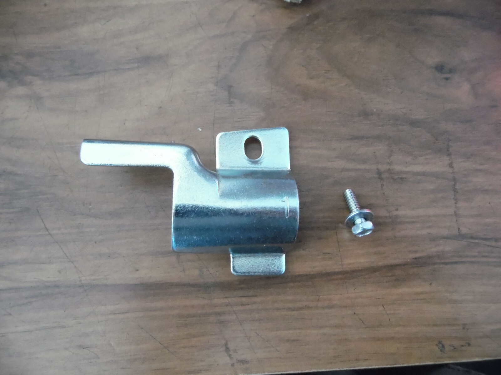 New RYOBI String Trimmer Guard / Grass Deflector Bracket w/Bolt Free US Shipping gallery