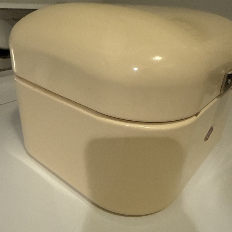 Wesco Single Grandy Bread Bin Powder-Coated Steel Retro Design Beige Great Shape gallery