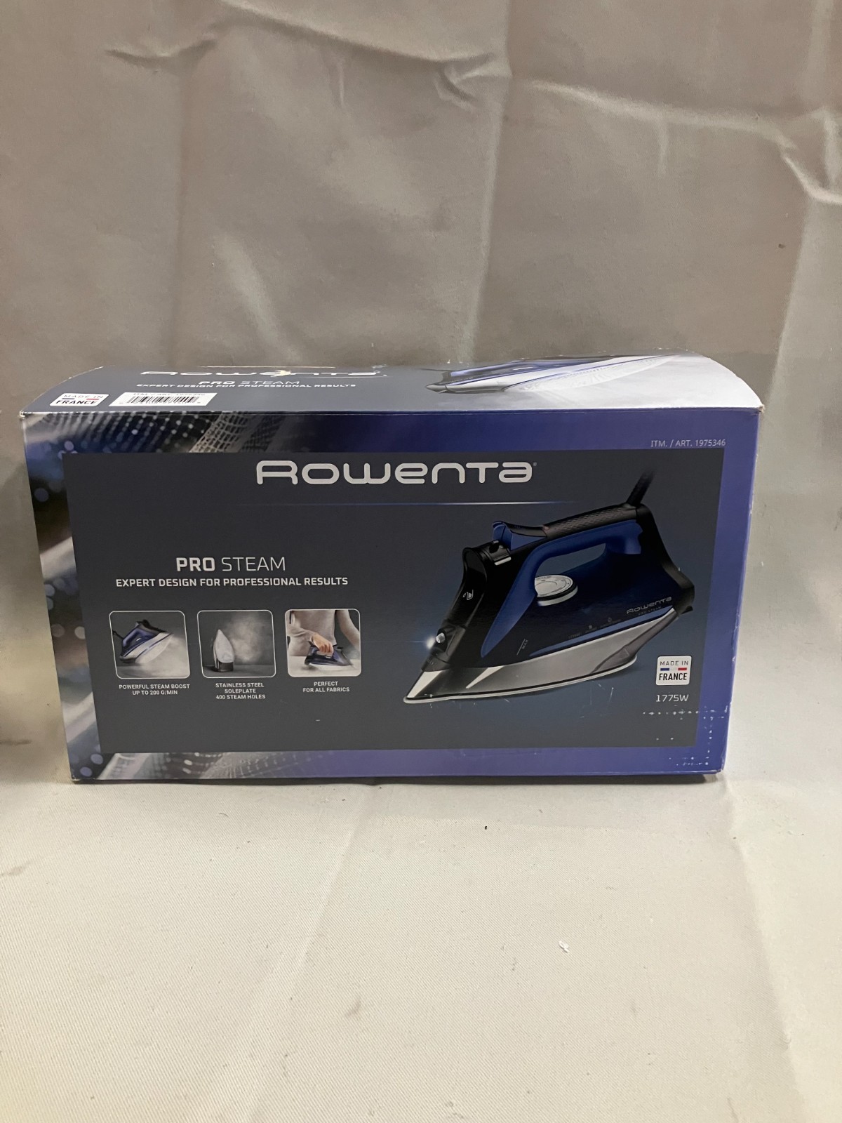 Rowenta Pro Steam Iron, 1775W, Vertical Steam, Auto-Off gallery