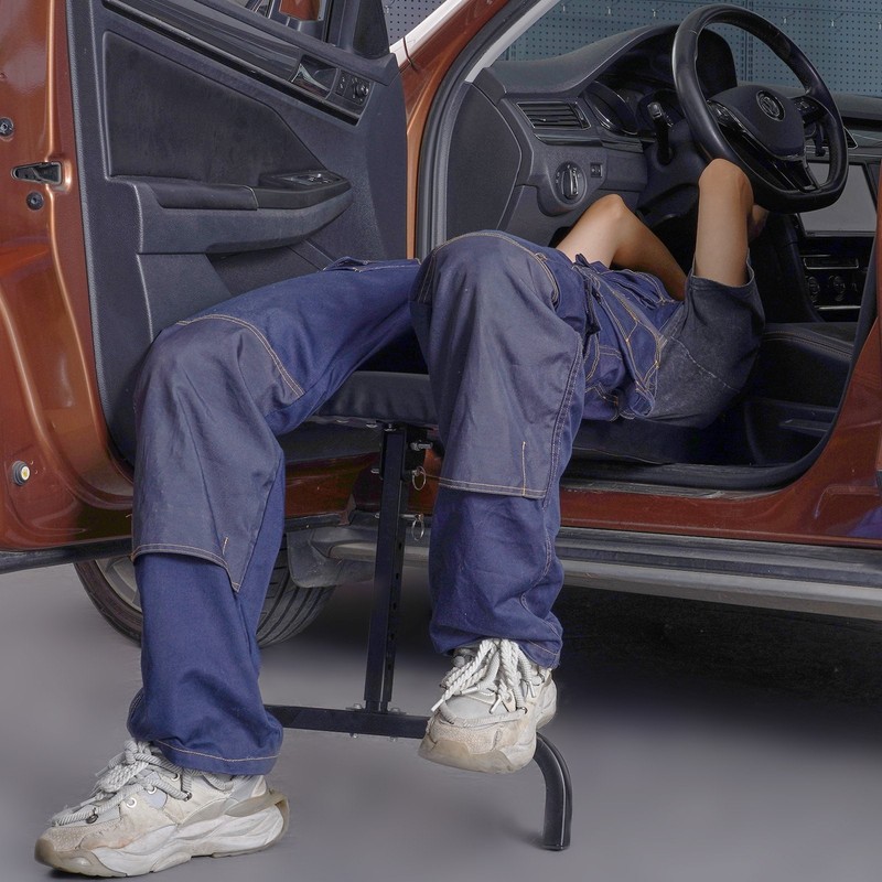 Under Dash Creeper, 40 in, 330 lbs Load Capacity Rolling Mechanic Garage Creeper gallery