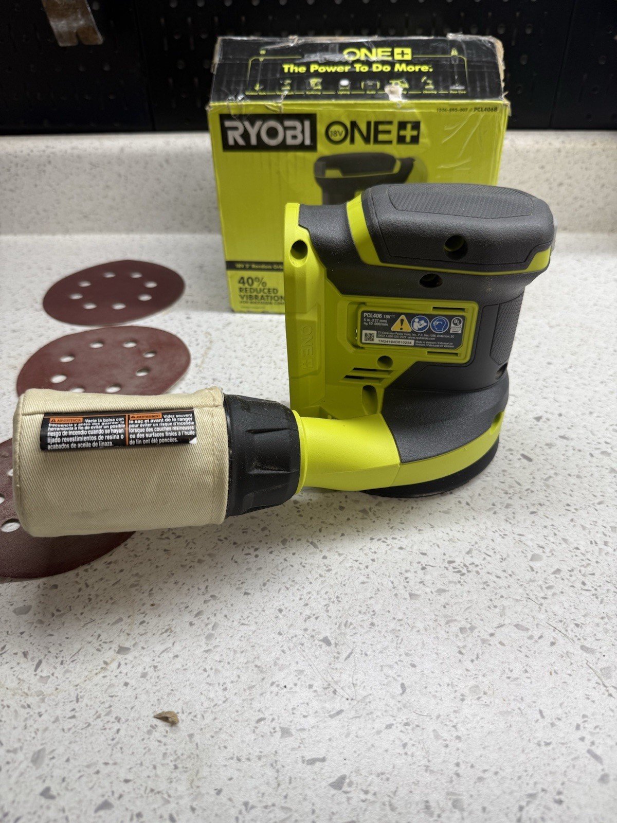 Ryobi PCL406B 18V Cordless 5" Random Orbit Sander (Tool Only) gallery