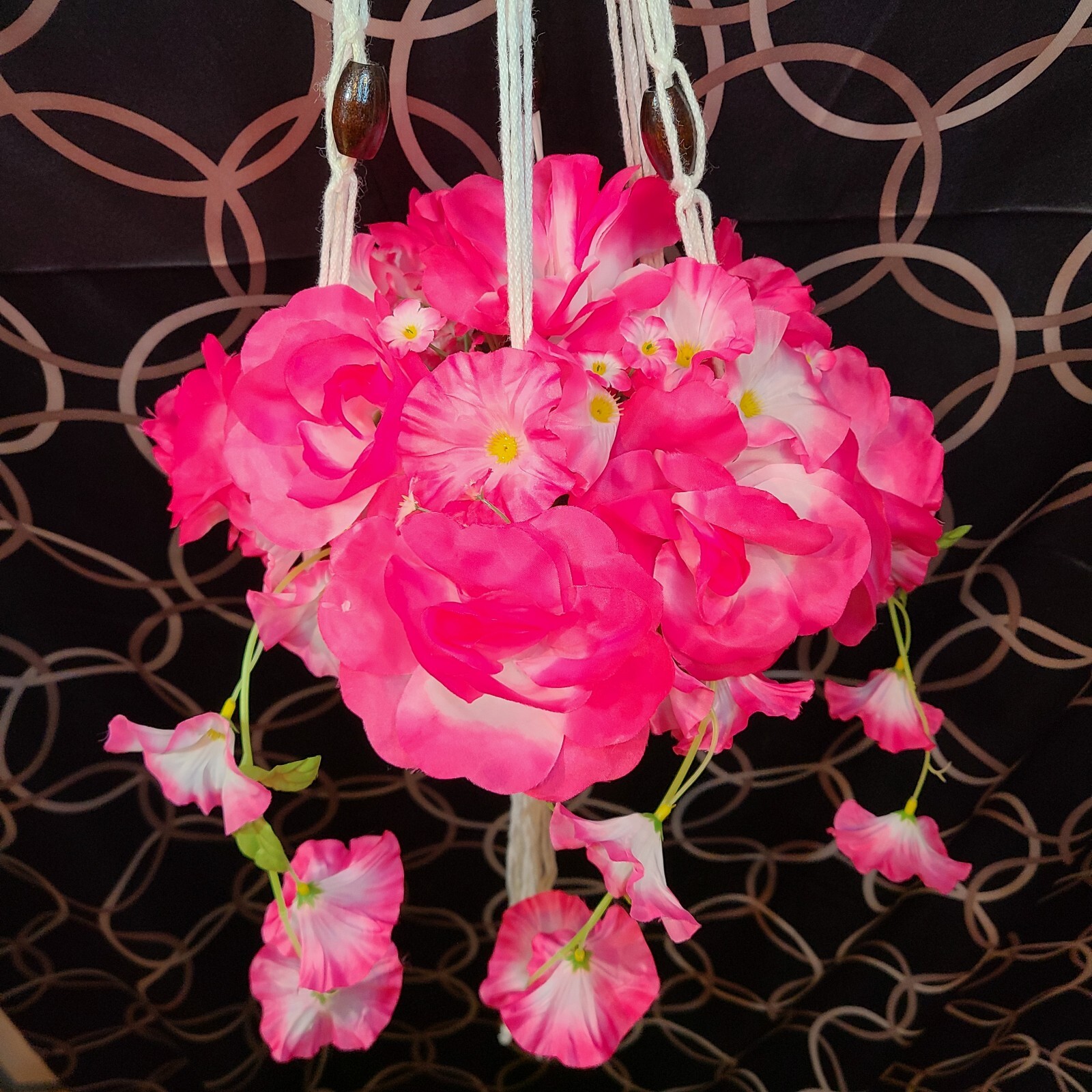 Lighted Hanging Plant Macrame Faux Pink Flowers 46" 1986 Vintage -see video gallery