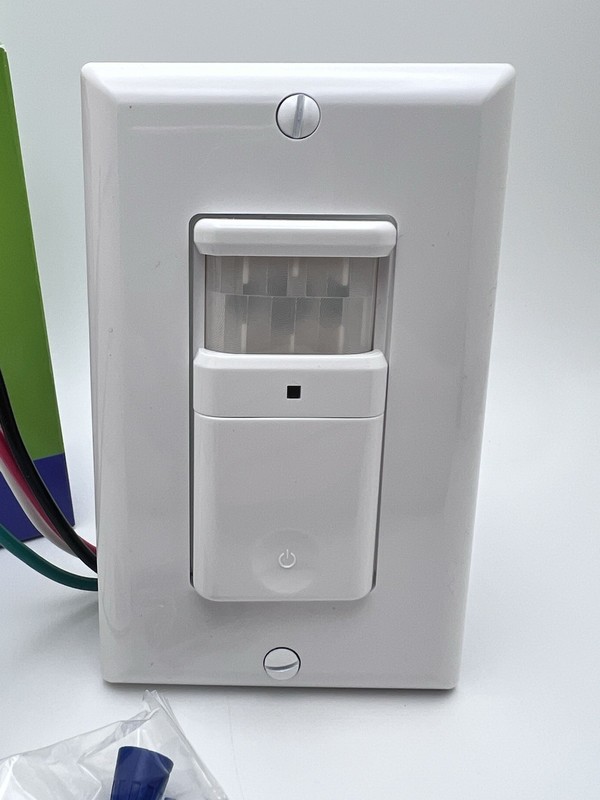 Motion Sensor Light Switch, Wall Plate Included, White, UL Listed gallery
