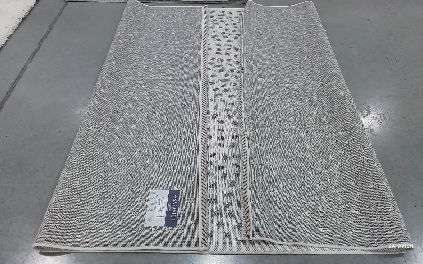 IVORY/GREY 6'-7" x 9'-6" Back Stain Rug, Reduced Price 1172799534 CY8104-53712-6 gallery