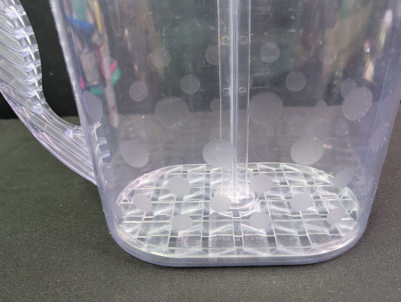Pampered Chef Quick Stir Pitcher #2272 Clear 4 Qts Polka Dot Mixing Plunging VTG gallery