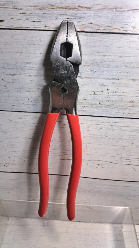 High Leverage Linesman Pliers with Crimping Tool 9.5 Inch Red Handle gallery