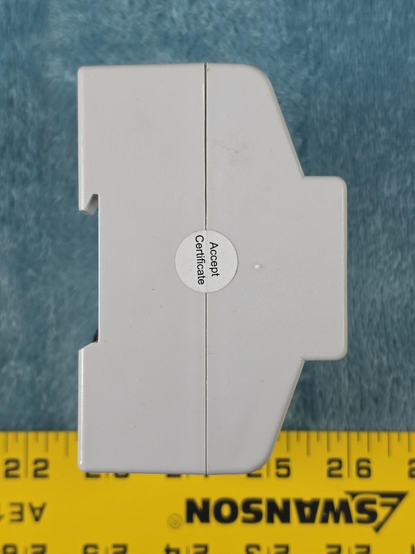 EKM-25IDS Single Phase 3-Wire kWh Meter 120/240V 5(100)A Open Box gallery