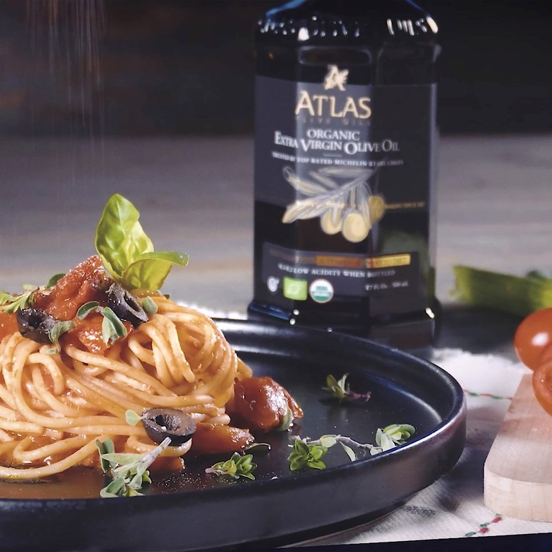 Atlas 1 LT Cold Press Extra Virgin Olive Oil with 34 Fl Oz (Pack of 1) gallery