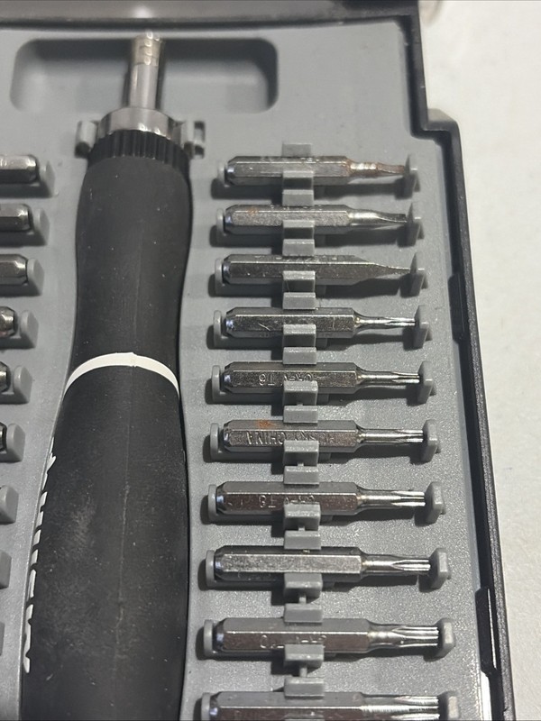 Husky 23 pc Precision Ratcheting Screwdriver Set THD-2016-04-15 gallery