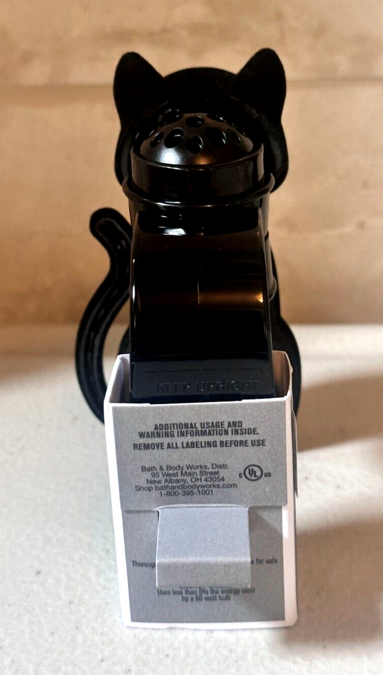 Bath & Body Works Fancy Black Cat Green Emerald Wallflower NIGHTLIGHT Plug APR gallery