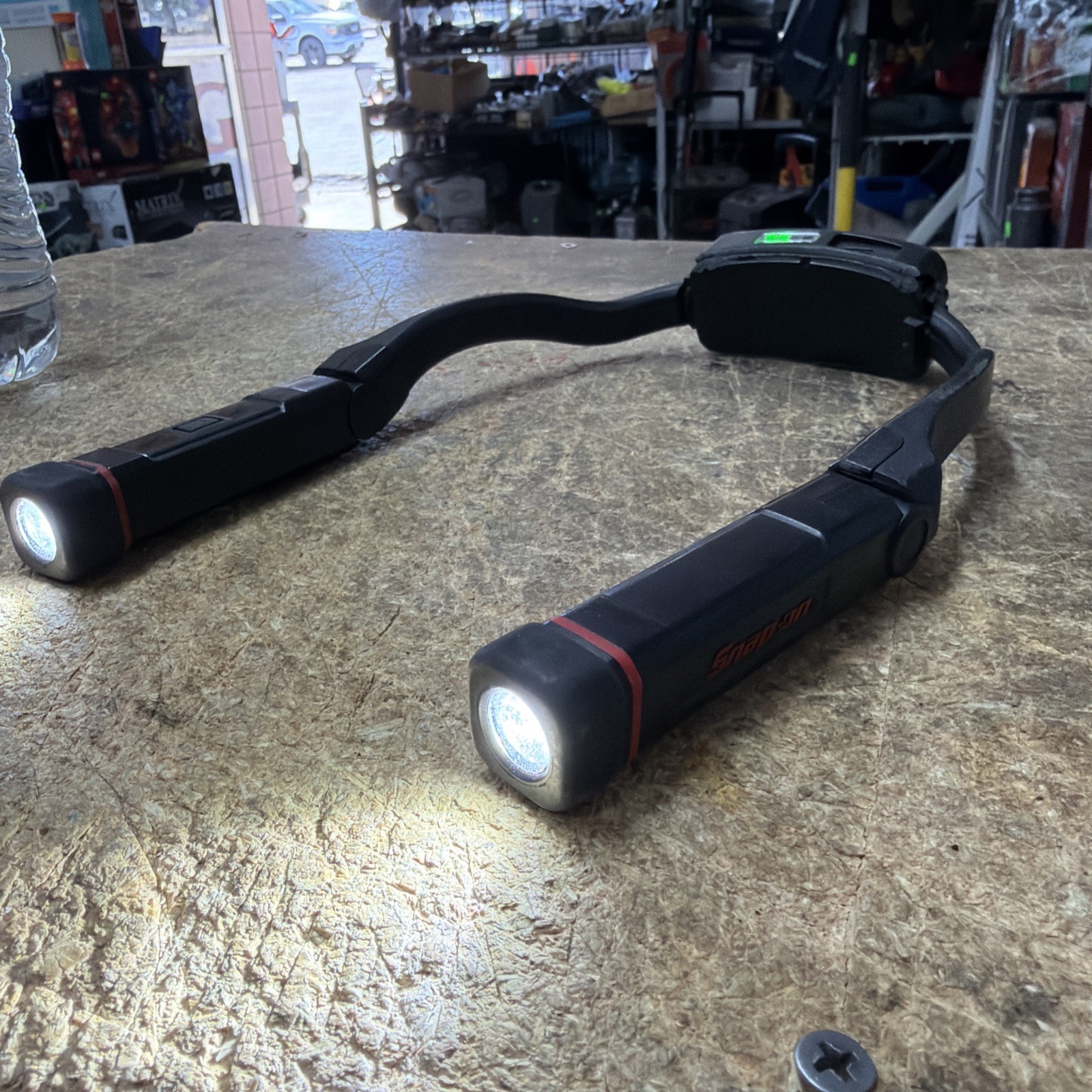 Snap-on ECHDC038 250 lumen Hands-Free Light Rechargeable Head Neck Lamp light gallery