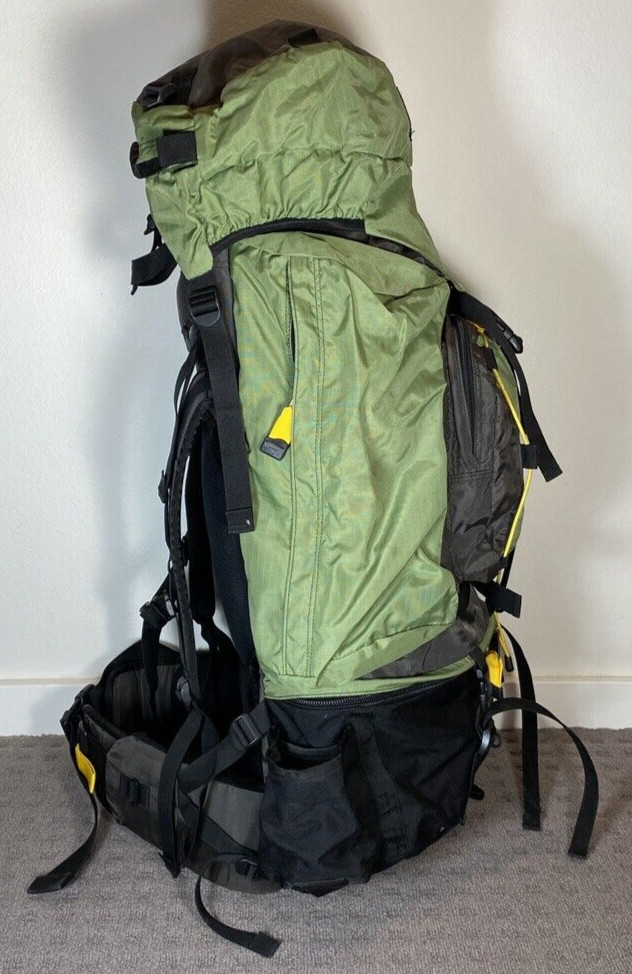 Mountainsmith Circuit Internal Frame Backpack Hiking Backcounty Ski  3