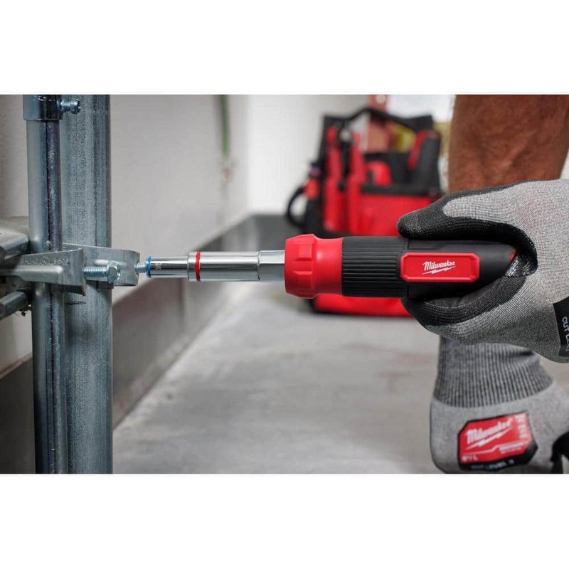 Milwaukee 9-in-1 Multi-Nut Driver gallery