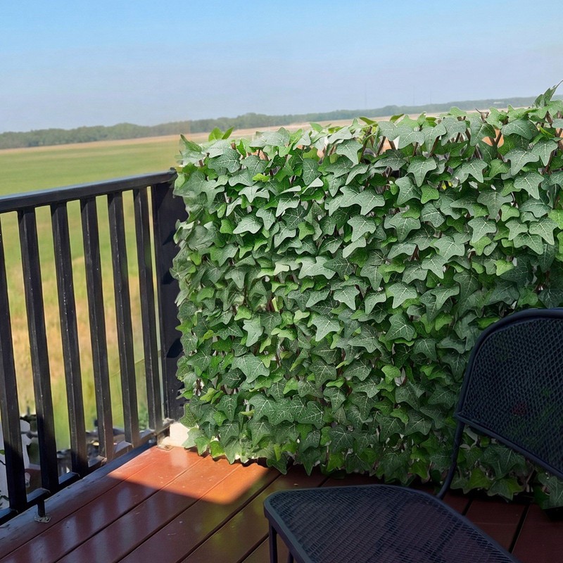 25x126in Expandable Artificial Greenery Screen with fifty Zip Ties Realistic gallery
