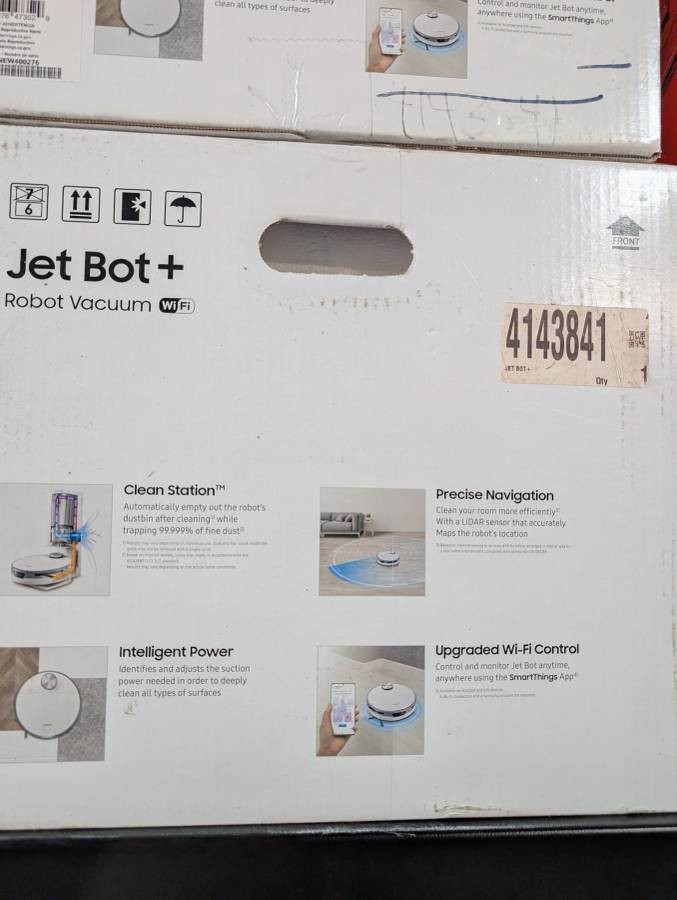 🔥Samsung Jet Bot + Robotic Vacuum Cleaner w/ CLEAN STATION BRAND NEW 🚨 gallery
