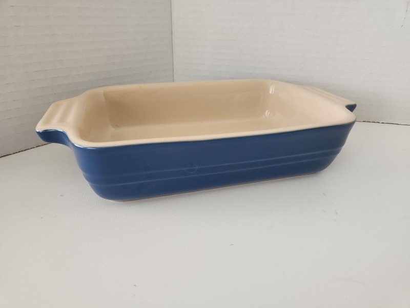 LE CREUSET 16-21 Stoneware Rectangular Baking Casserole 8”x6”x2.5" Blue Tan gallery