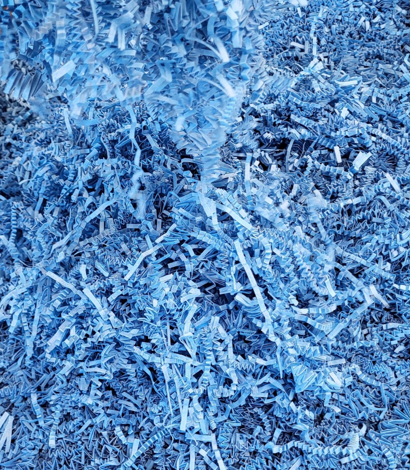 8 oz Light Blue Crinkle Cut Paper Shred Gift Basket Filler Wrapping Stuffing gallery