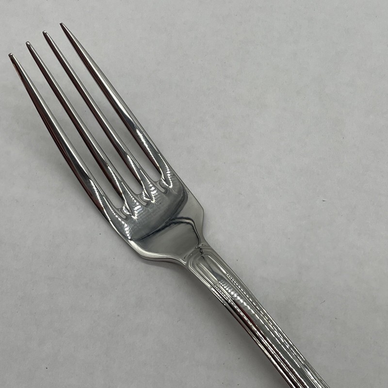 Oneida Silver Bach Fork 7.75", Stainless 18/10 Glossy gallery