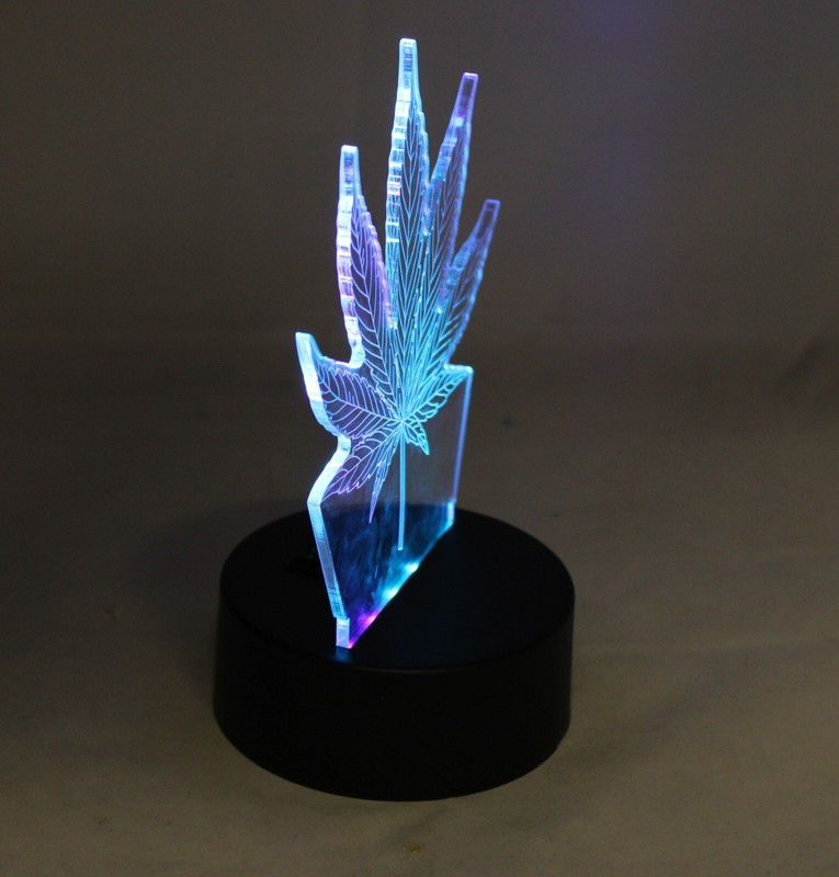 3D Marijuana Leaf Weed LED Light 7 Color Changing Table Light Night Light gallery