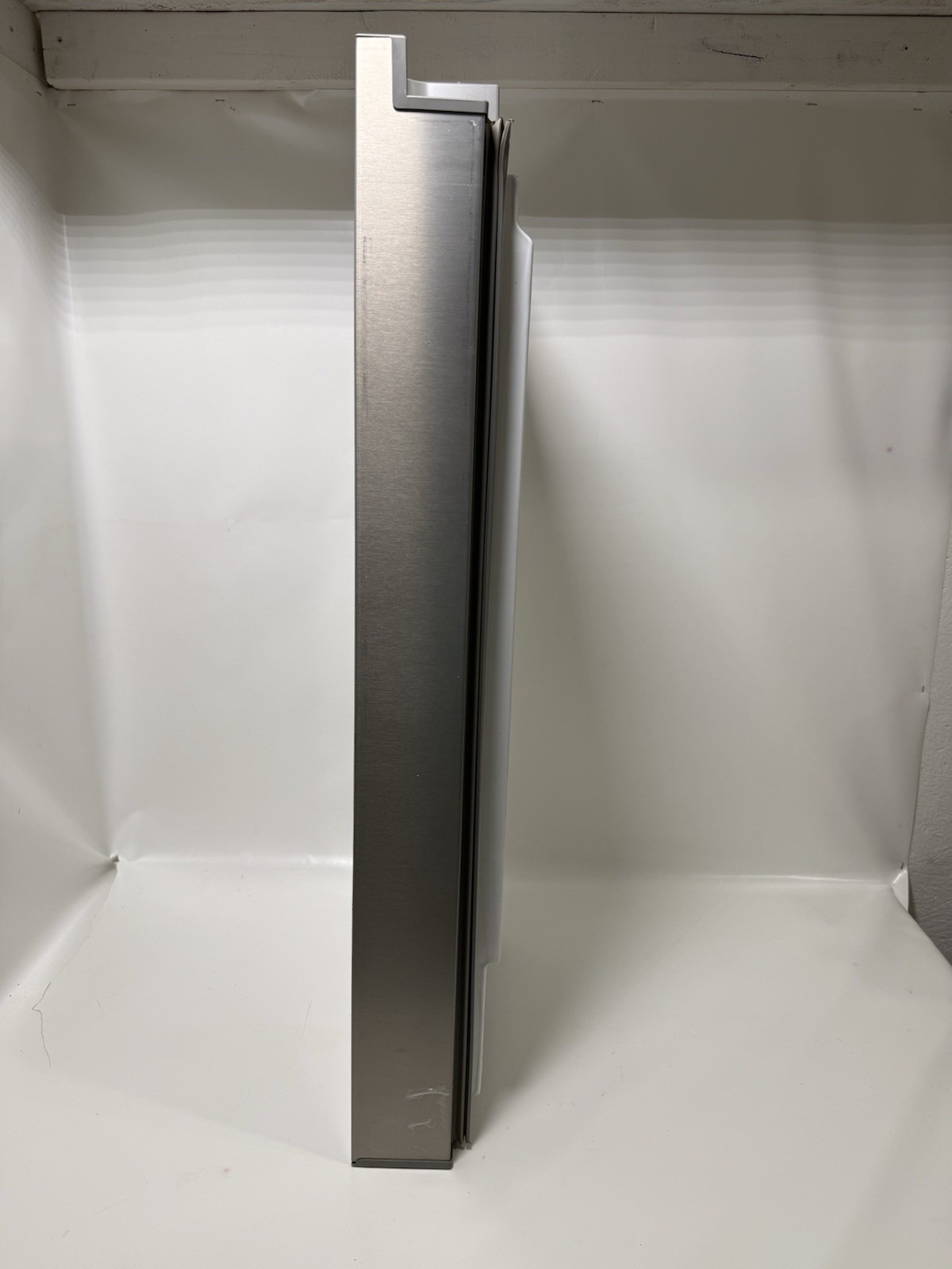 Refrigerator / Freezer Door Replacement Panel NEW 41in*18in*4in gallery