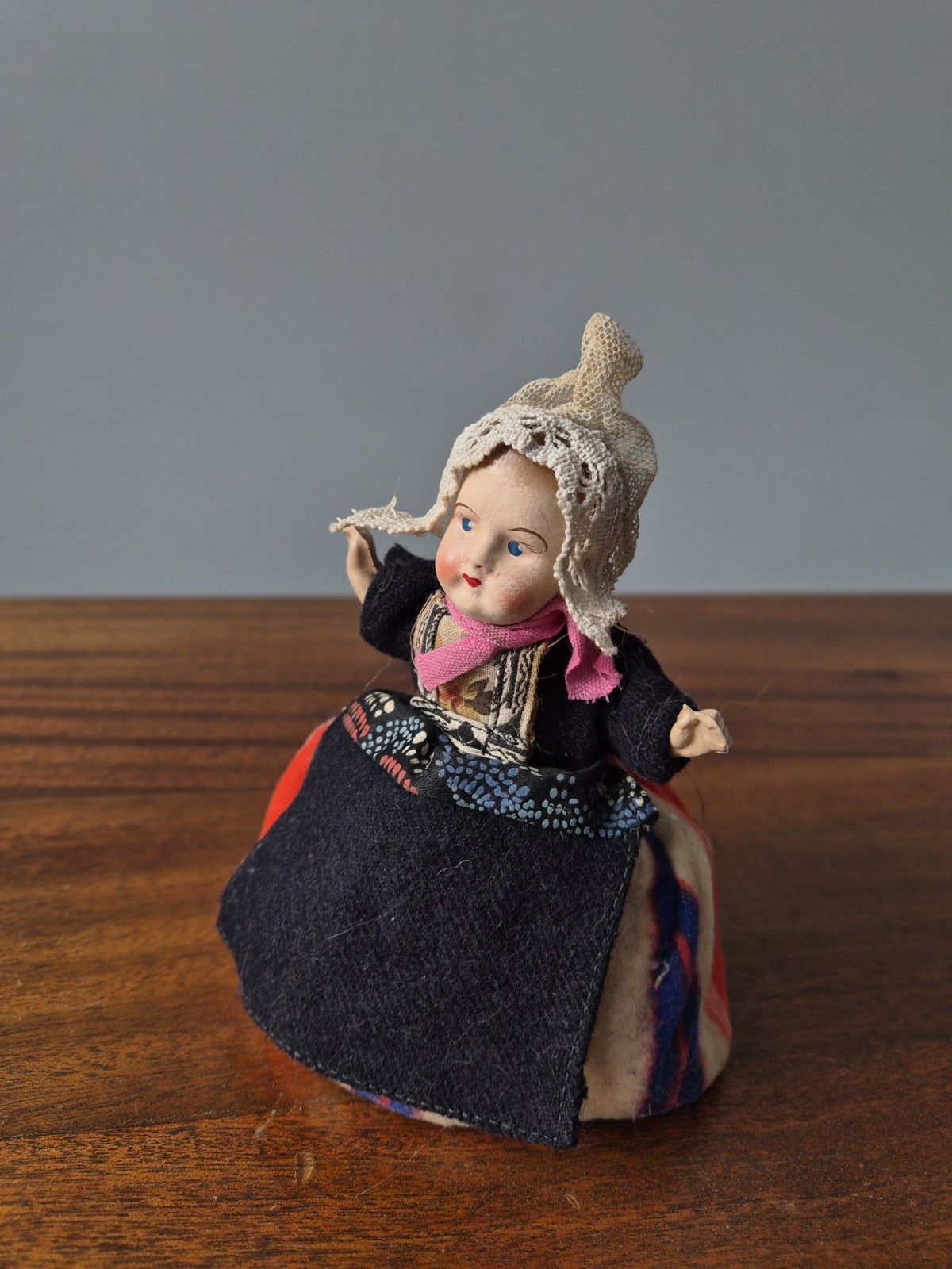 VINTAGE RUSSIAN EGG COZY/WARMER DOLL ,FOLK DRESS , COMPO HEAD/ARMS gallery