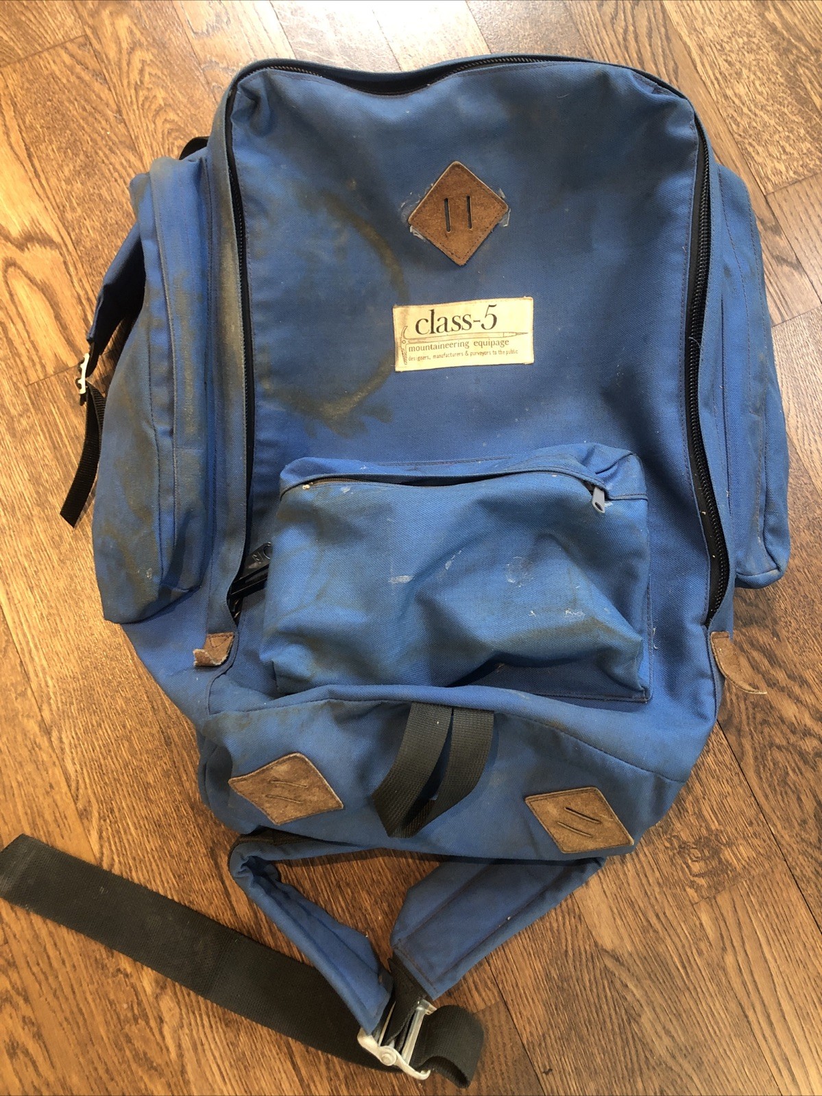 Vintage Class-5 Backpacking Pack Hiking 