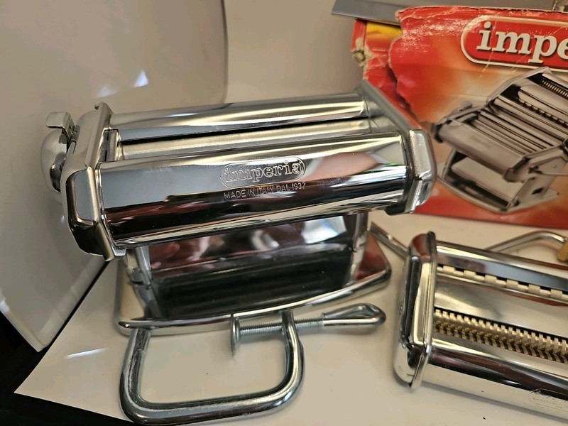 Imperia Pasta Maker Machine- 100% Made in Italy, Heavy Duty Steel - LIGHTLY USED gallery
